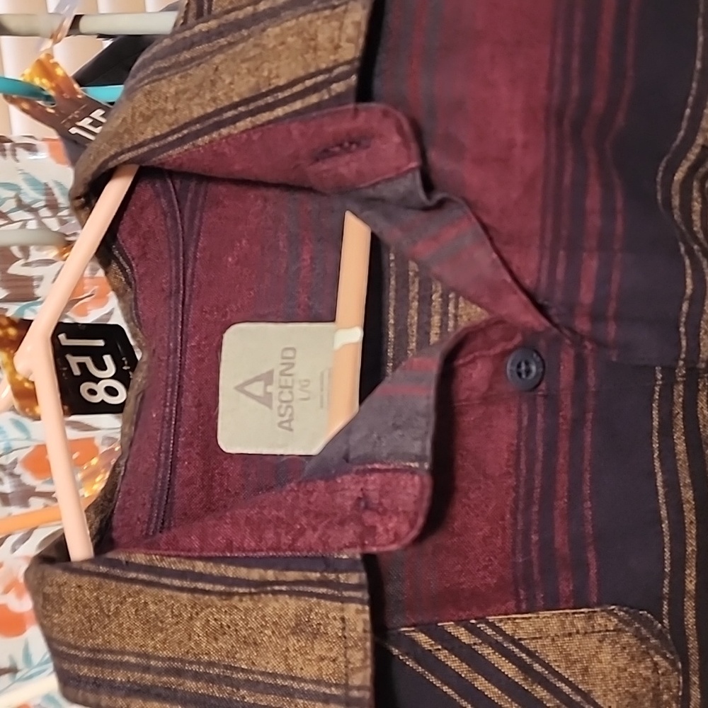 Ascend  L/ G flannel jacket